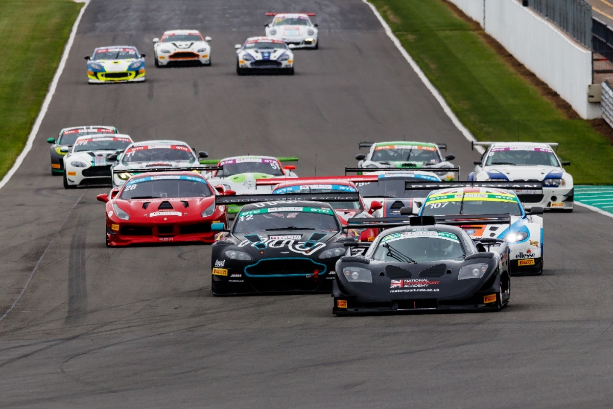 NMA car racing - Historic Racing Technology